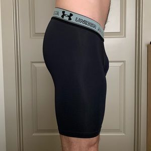 Under Armour Compression Shotrs
